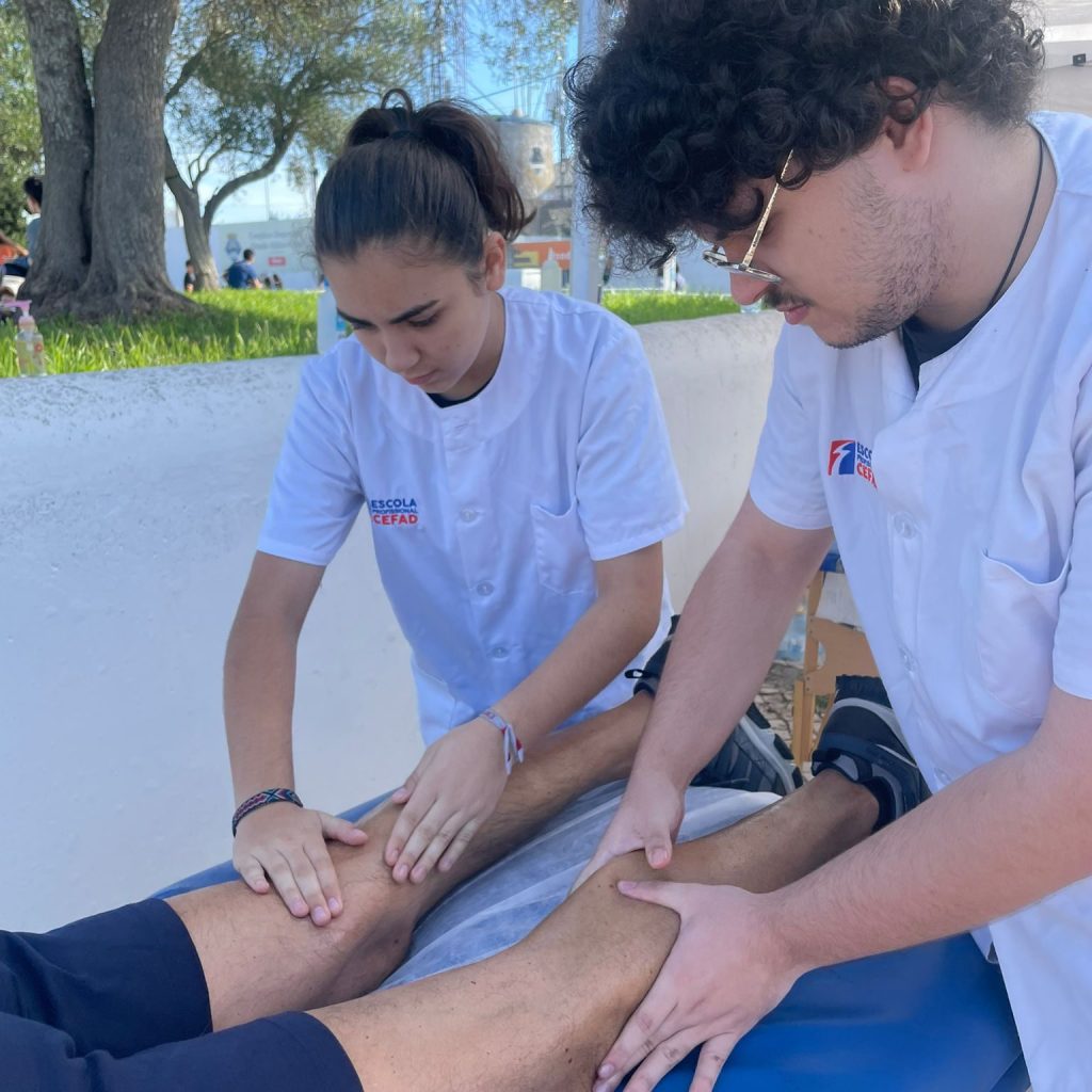 Alunos de TMBE prestam apoio desportivo na Meia Maratona de Almada photo